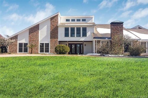 5027 Fernwood Dr, Lake Charles, LA, 70605-7749 | Card Image