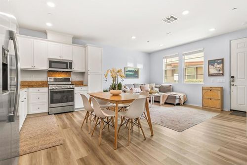 5-2754 Silver Medal Rd, Chula Vista, CA, 91915 | Card Image