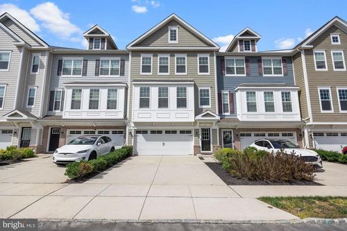 6 Bluff Ct, MARLTON, NJ, 08053-5637 | Card Image