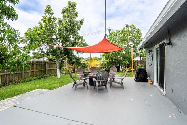 1244 Grandview Cir, House other with 3 bedrooms, 2 bathrooms and null parking in Royal Palm Beach FL | Image 18