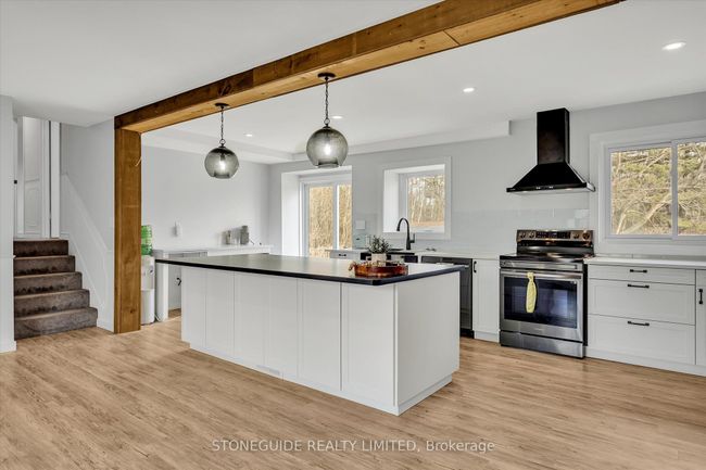 2515 Edgewood Pk, House other with 4 bedrooms, 2 bathrooms and 4 parking in Cavan ON | Image 12