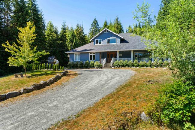 12099 Cardinal Street, House other with 5 bedrooms, 2 bathrooms and 15 parking in Mission BC | Image 1