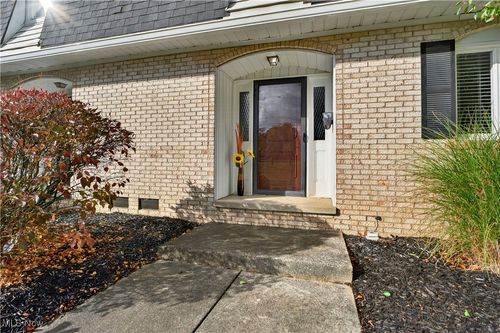 unit-11-824 S Chillicothe Rd, Aurora, OH, 44202-9294 | Card Image