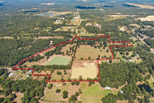 8539 Plum Grove Rd, Cleveland, TX, 77327-5248 | Card Image