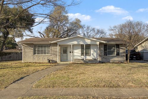 726 Silverstone Drive, Richardson, TX, 75080 | Card Image