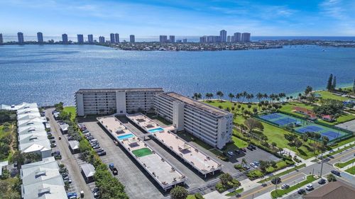 apt-204-801 Lake Shore Dr, Lake Park, FL, 33403-2923 | Card Image