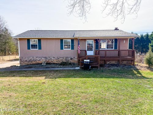 2109 Colonial Cir, Maryville, TN, 37803-2679 | Card Image