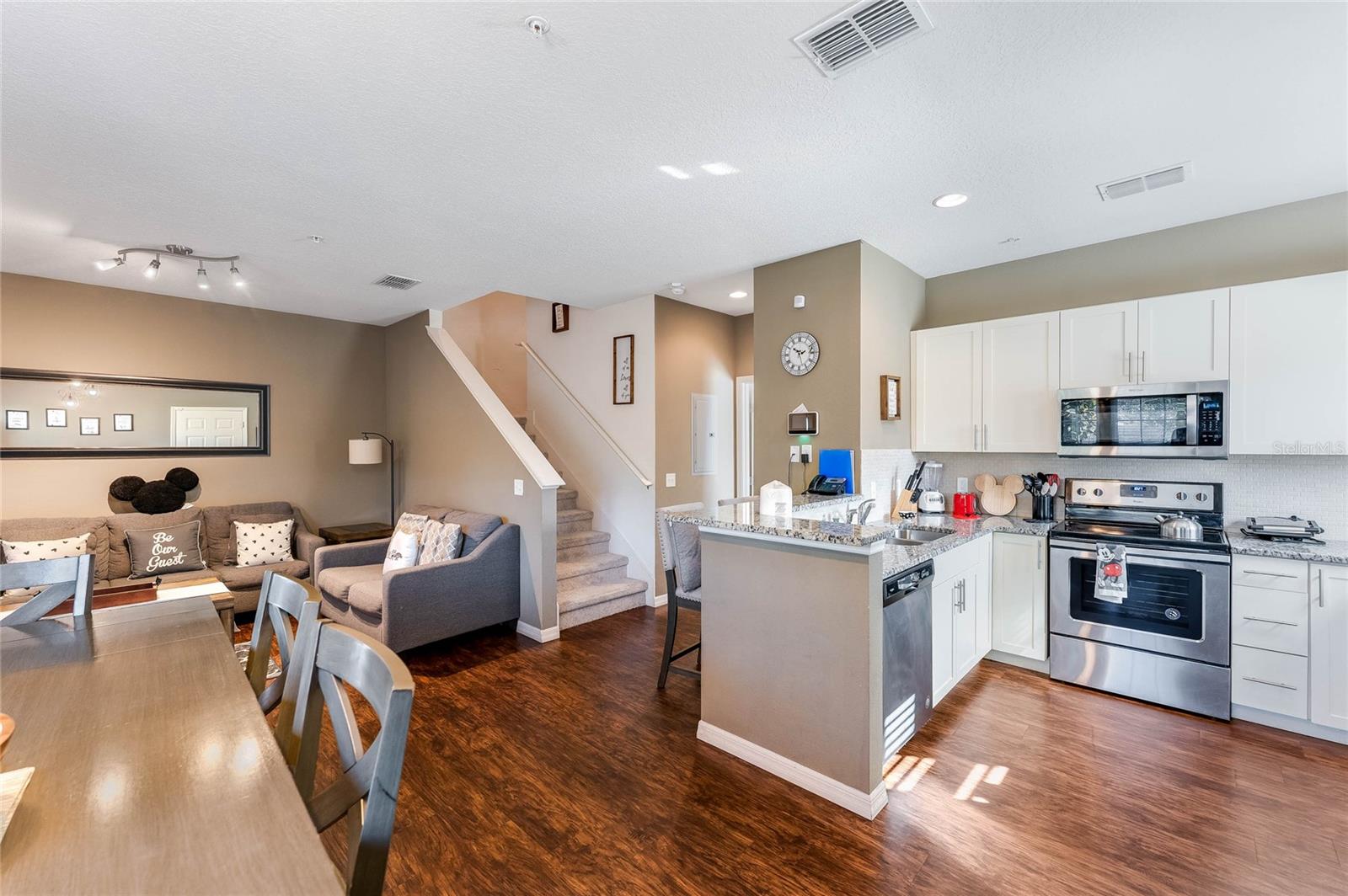 Residential in KISSIMMEE 4
