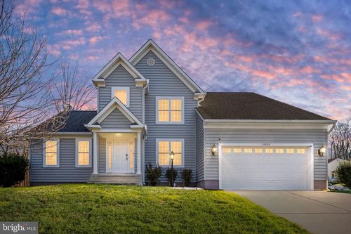 16199 Sheffield Dr, DUMFRIES, VA, 22025-1745 | Card Image