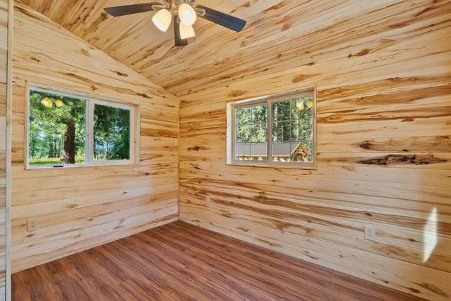 Bedroom with vaulted ceiling | Image 59