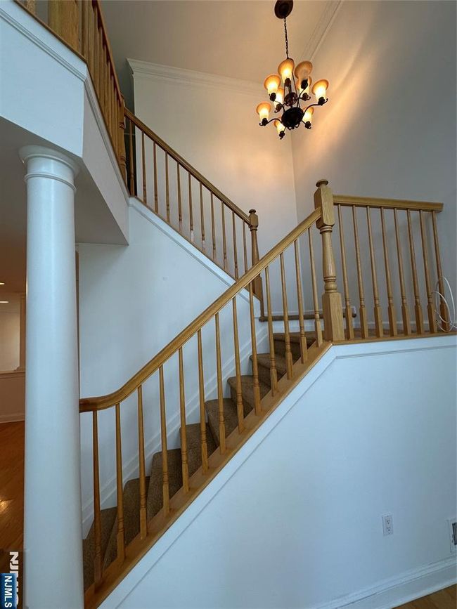 35 Magnolia Way, House attached with 3 bedrooms, 3 bathrooms and null parking in North Haledon NJ | Image 19