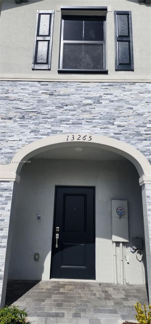 13265 Sw 286th Ter, Homestead, FL, 33033-7551 | Card Image