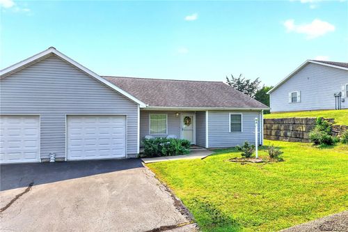 8 Amy Lyne Dr, Smithfield, PA, 15478-1734 | Card Image