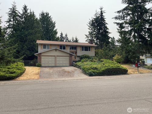 5004 99th St Sw, Mukilteo, WA, 98275-4240 | Card Image