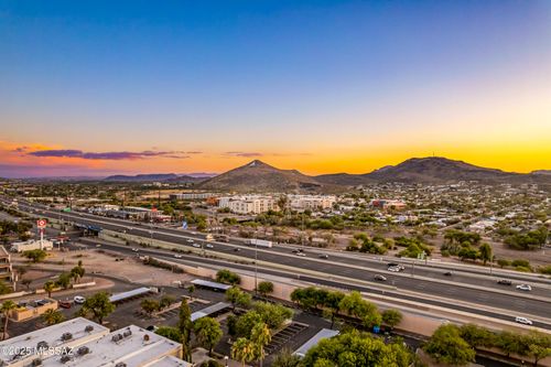 425 W Paseo Redondo 2j, Tucson, AZ, 85701 | Card Image