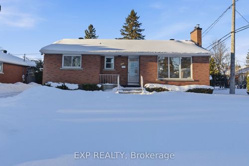 2243 Miramichi St, Ottawa, ON, K2C0Z1 | Card Image