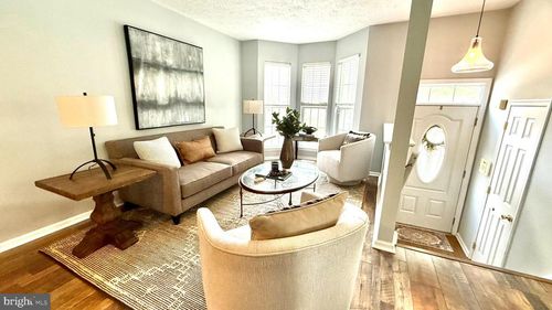 100 Balmoral Way, NEWARK, DE, 19702-5252 | Card Image