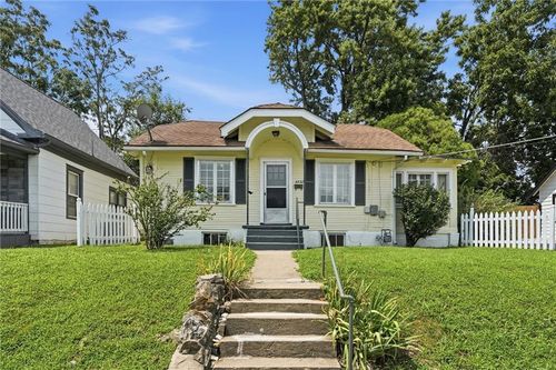 4328 Fisher St, Kansas City, KS, 66103-3221 | Card Image