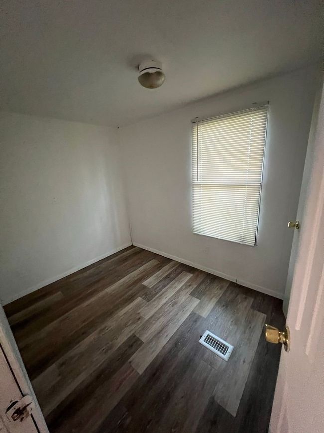 140 Apache Rd, House other with 3 bedrooms, 2 bathrooms and null parking in Tye TX | Image 5