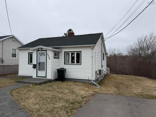 1934 Kings Rd, Sydney, NS, B1L1C6 | Card Image