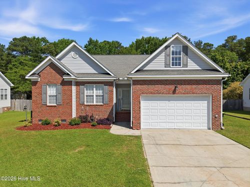 2752 Barefoot Ln, Winterville, NC, 28590-9070 | Card Image