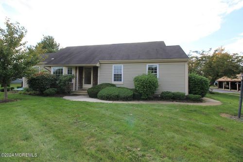 3 John Adams Ct, Monroe, NJ, 08831-5451 | Card Image