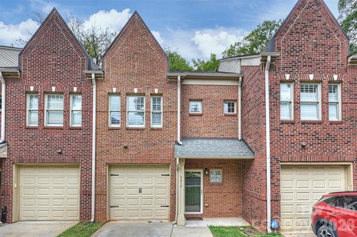 4617 Dabney Vigor Dr, Charlotte, NC, 28209-2839 | Card Image