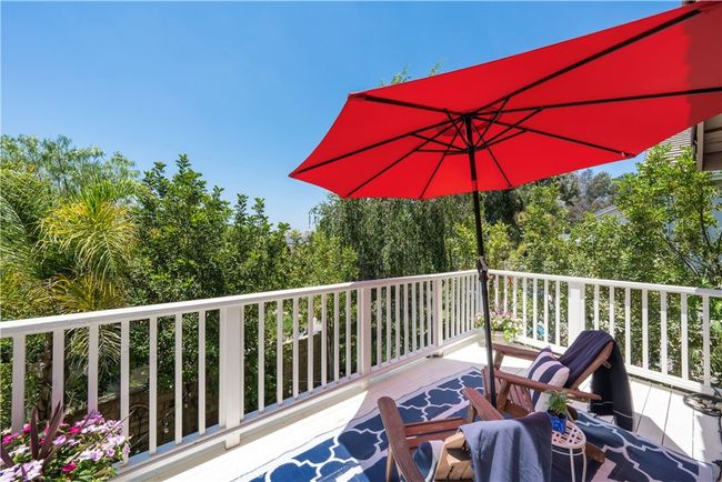 27705 Essex Pl, House other with 5 bedrooms, 3 bathrooms and 3 parking in Valencia CA | Image 41