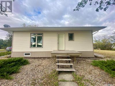 318 Centre St, House other with 3 bedrooms, 1 bathrooms and null parking in Kyle SK | Image 1