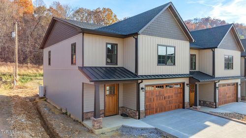 1-1036 Cummings St, Abingdon, VA, 24211-3644 | Card Image