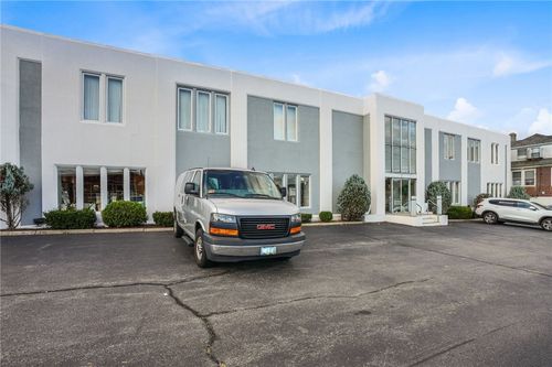 1305 Mineral Spring Ave, North Providence, RI, 02904-4628 | Card Image