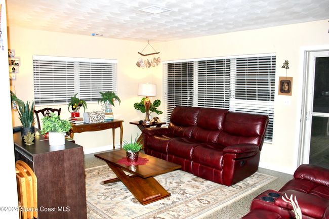 139 W Laila Dr, House other with 3 bedrooms, 2 bathrooms and null parking in W Melbourne FL | Image 4
