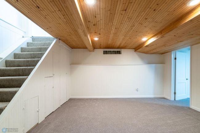 626 interior-3.jpg | Image 19