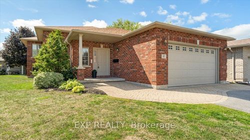 37 Boyce Crt, Belleville, ON, K8P5N9 | Card Image
