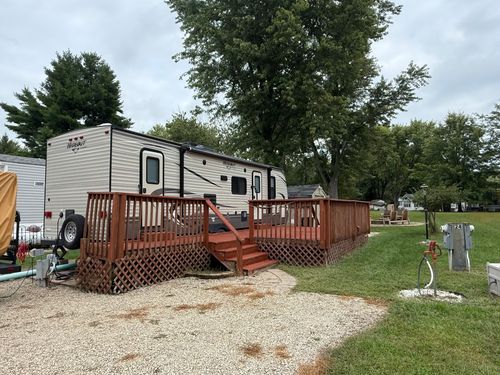 24-82 Woodhaven Dr E, Sublette, IL, 61367 | Card Image