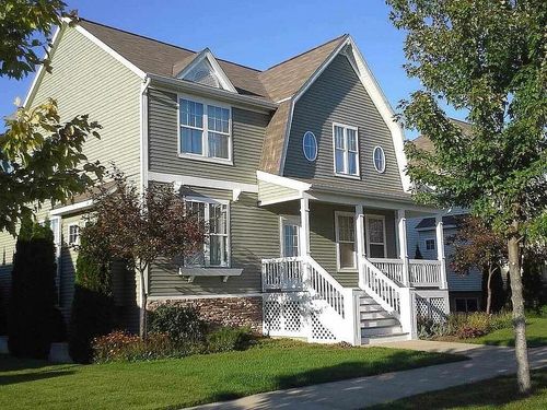 573 Brownstone St, Holland, MI, 49423-8855 | Card Image