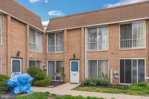 510 Germantown Ct, WARMINSTER, PA, 18974-2095 | Card Image