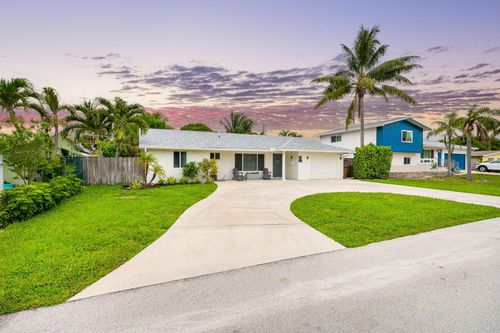 29 Se 8th Ave, Deerfield Beach, FL, 33441-4024 | Card Image