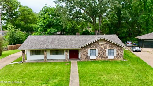 1206 Dartmoor Dr, Clinton, MS, 39056-3408 | Card Image
