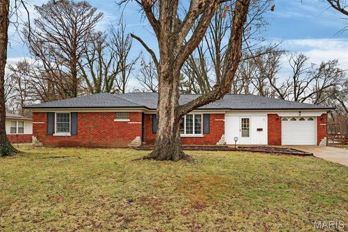 13 Meta Dr, Swansea, IL, 62226-4505 | Card Image