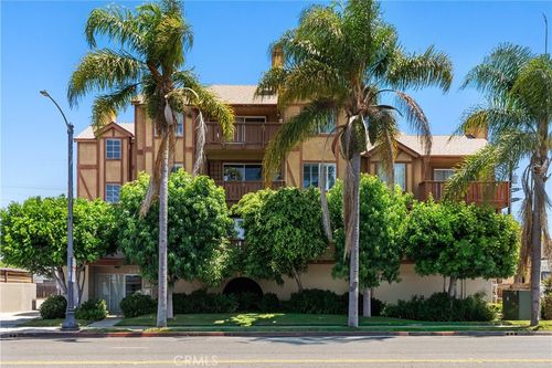 401-384 Redondo Ave, Long Beach, CA, 90814-1538 | Card Image