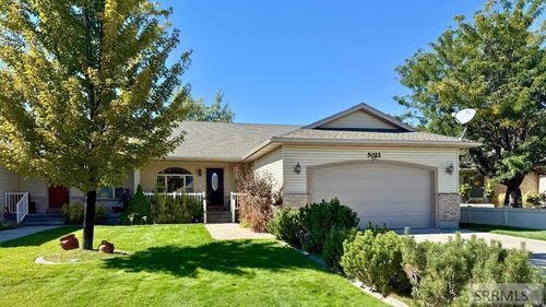 5022 Vintage Ln, Ammon, ID, 83406-8382 | Card Image
