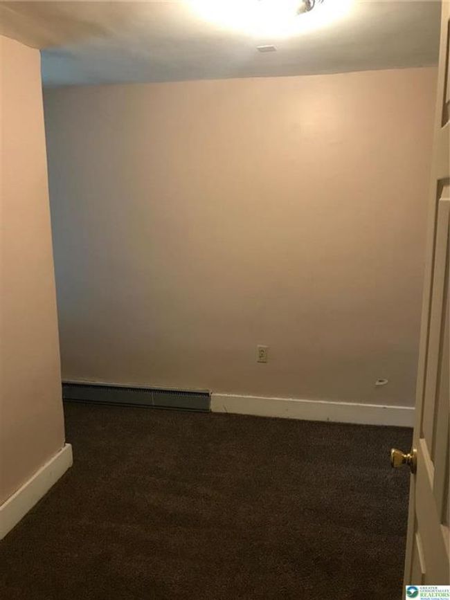 305 E Union St, Home with 0 bedrooms, 0 bathrooms and null parking in Tamaqua PA | Image 6