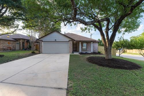 712 Clearwater Trl, Round Rock, TX, 78664-2733 | Card Image
