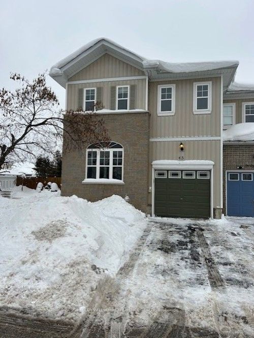 {{alt}} | Card Image