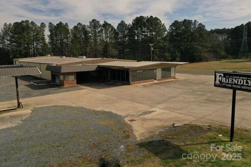 1055 Albemarle Rd, Troy, NC, 27371-8684 | Card Image