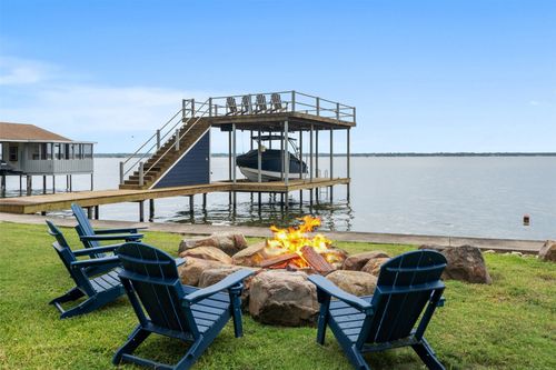 138 Harbor Dr, Gun Barrel City, TX, 75156-3523 | Card Image