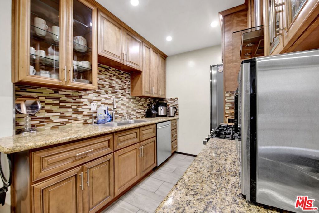 Residential in North Hollywood 5