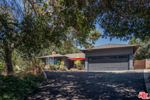 25166 Wheeler Rd, Newhall, CA, 91321-3467 | Card Image