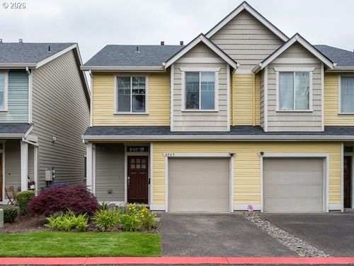 4943 Se Lucas Ct, Milwaukie, OR, 97267-5465 | Card Image